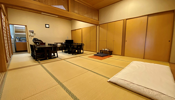 ２階・遺族控室2